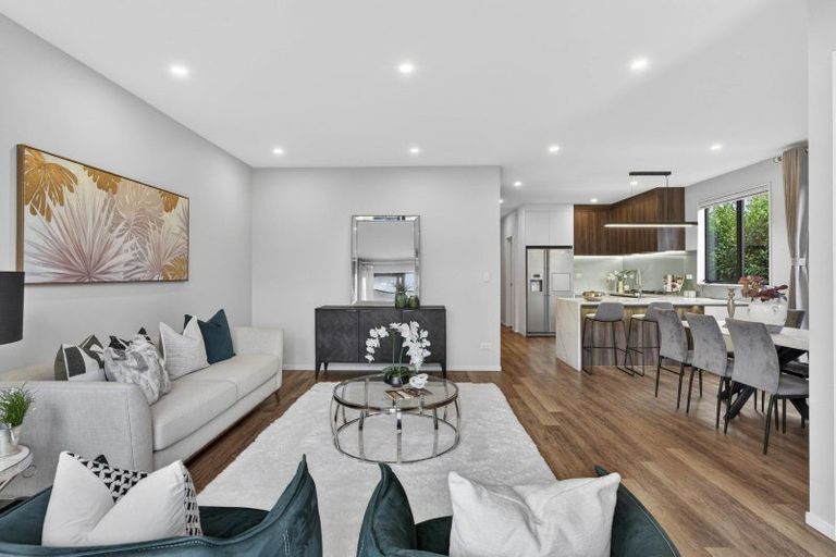 Photo of property in 40 Skua Road, Hobsonville, Auckland, 0616