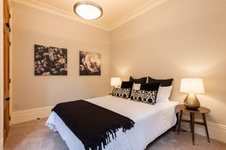 Photo of property in 29 The Crescent, Roseneath, Wellington, 6011