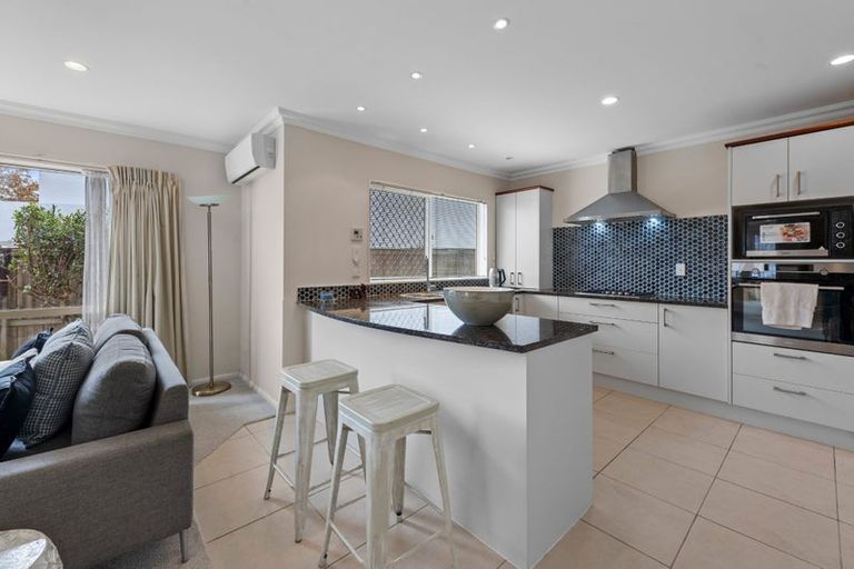 Photo of property in 176 Bucklands Beach Road, Bucklands Beach, Auckland, 2012