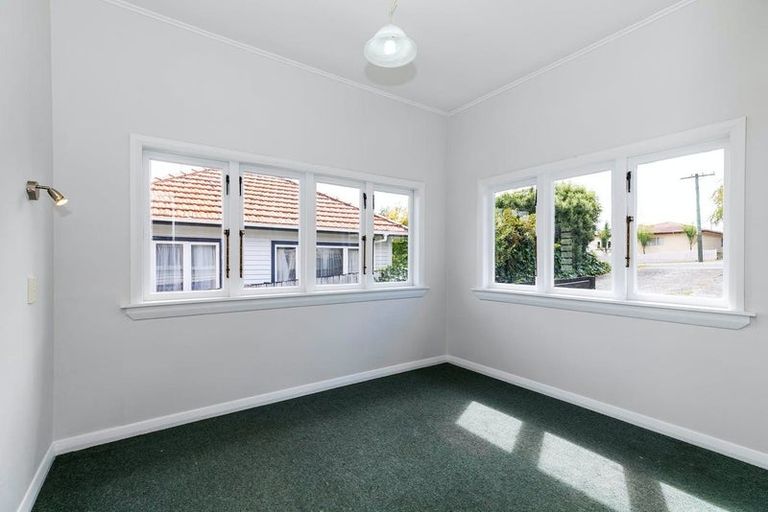 Photo of property in 19 Rata Street, Maeroa, Hamilton, 3200