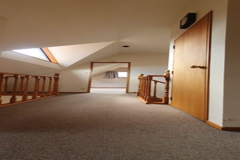 Photo of property in 6 Huntington Lane, West End, Palmerston North, 4410