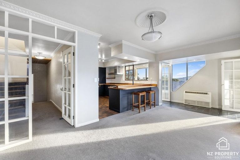 Photo of property in 225 Larnach Road, Waverley, Dunedin, 9013