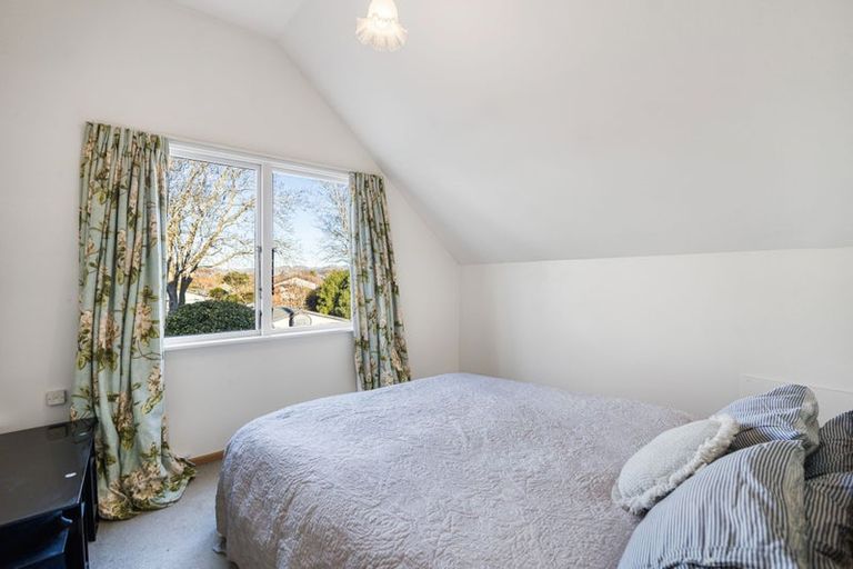 Photo of property in 48 Withells Road, Avonhead, Christchurch, 8042