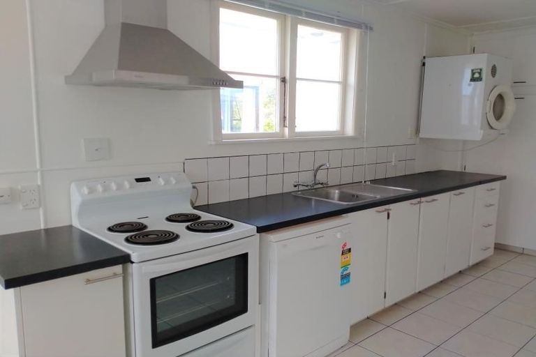 Photo of property in 29 Seddon Crescent, Marewa, Napier, 4110