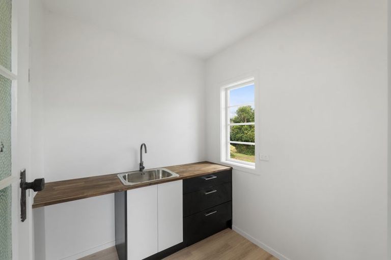 Photo of property in 70 Thames Road, Paeroa, 3600