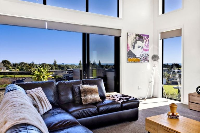 Photo of property in 16a Links Drive, Waiwhakaiho, New Plymouth, 4312