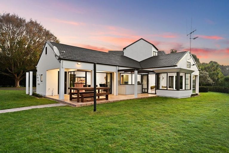 Photo of property in 23 Woodcock Road, Tamahere, Hamilton, 3283