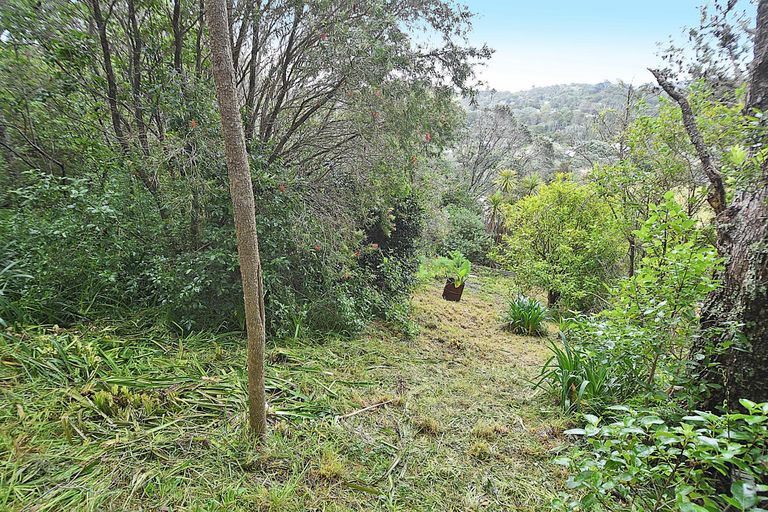 Photo of property in 17 Hillside Crescent, Leigh, 0985