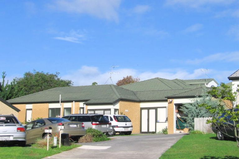 Photo of property in 13 Blueridge Close, Sunnyvale, Auckland, 0612