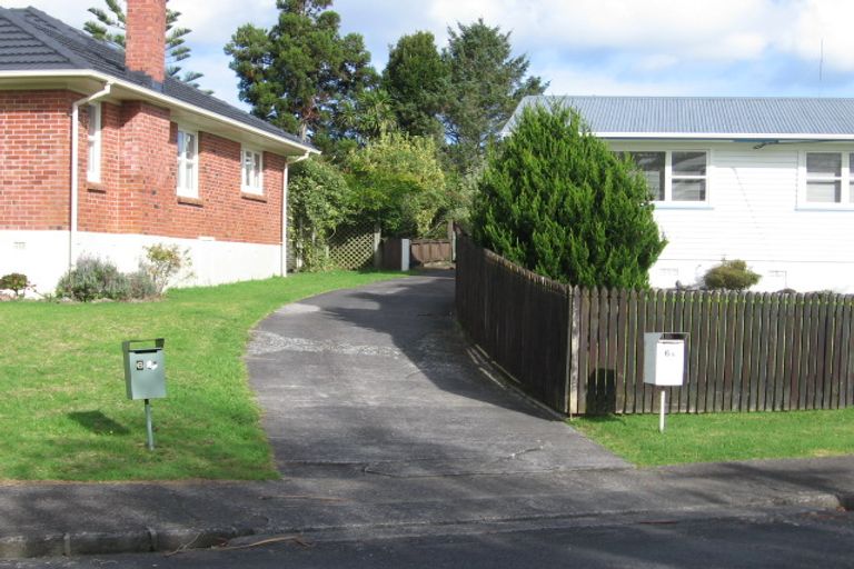 Photo of property in 1/6 Murray Road, Te Atatu Peninsula, Auckland, 0610