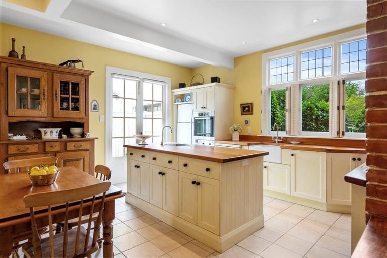 Photo of property in 47 Holmwood Road, Merivale, Christchurch, 8014