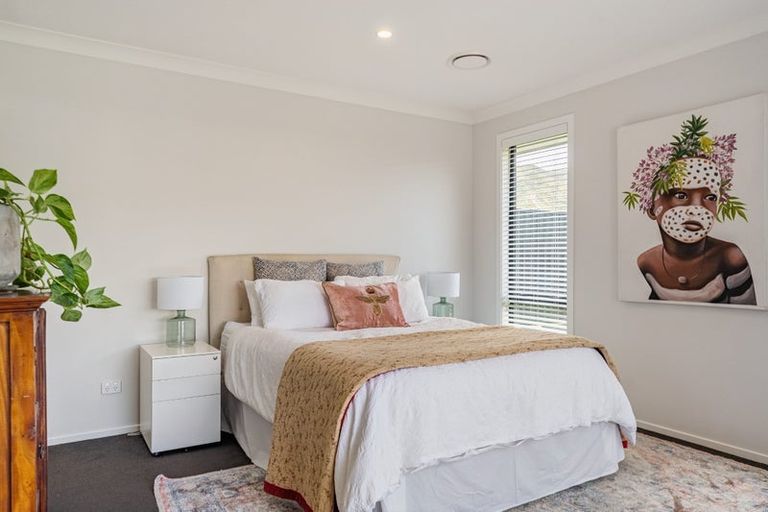 Photo of property in 21 Cynisca Crescent, Wallaceville, Upper Hutt, 5018