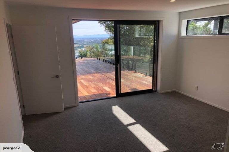 Photo of property in 281 Cannon Hill Crescent, Mount Pleasant, Christchurch, 8081