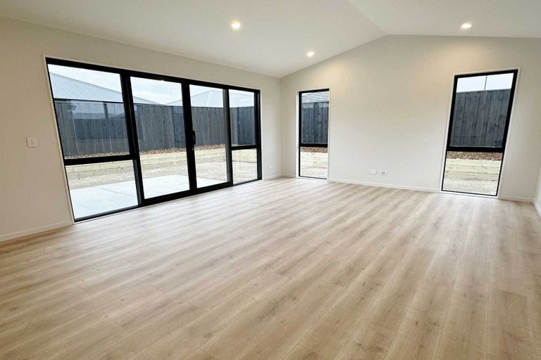 Photo of property in 11 Jean Batten Lane, Rolleston, 7615