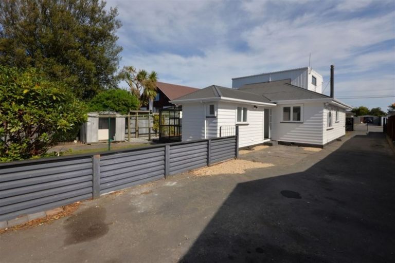 Photo of property in 39 Neill Street, Hornby, Christchurch, 8042