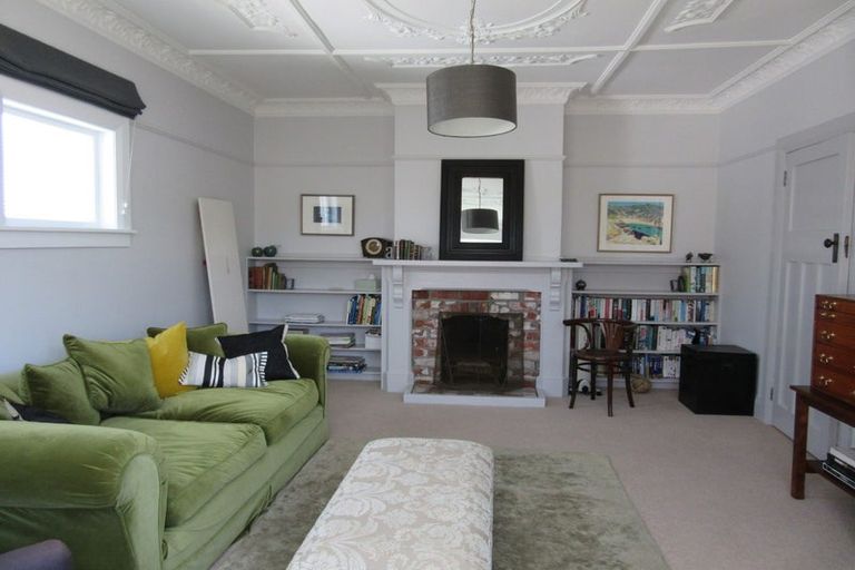 Photo of property in 25 Chamberlain Road, Karori, Wellington, 6012