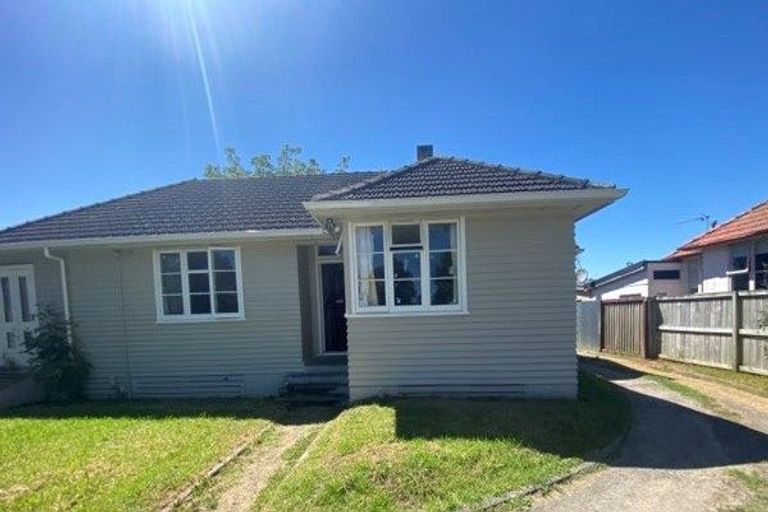 Photo of property in 36 Kenney Crescent, Fairfield, Hamilton, 3214