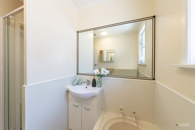 Photo of property in 12 Castle Crescent, Stokes Valley, Lower Hutt, 5019