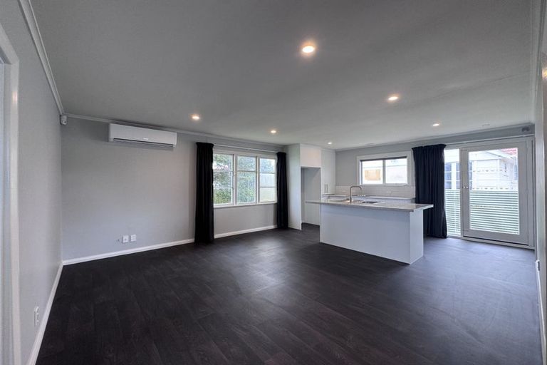 Photo of property in 32 Thames Street, Roslyn, Palmerston North, 4414