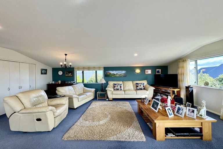 Photo of property in 18 Alpine Close, Marchwiel, Timaru, 7910