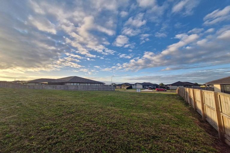 Photo of property in 63 Murray Ward Drive, Te Kauwhata, 3710