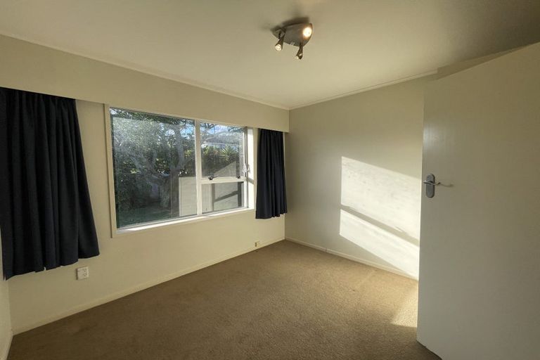 Photo of property in 9 Quibray Place, Botany Downs, Auckland, 2010