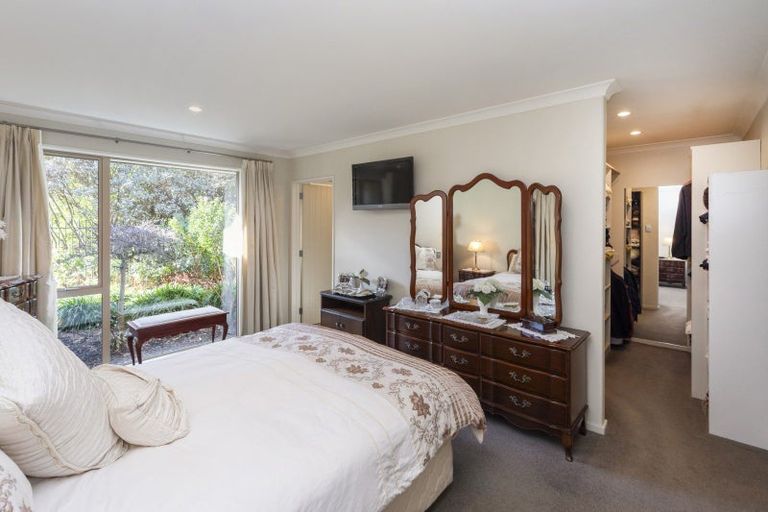 Photo of property in 22 Mokihi Gardens, Hillmorton, Christchurch, 8024