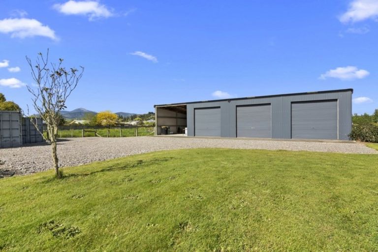 Photo of property in 19 Whiting Drive, Wakefield, 7025