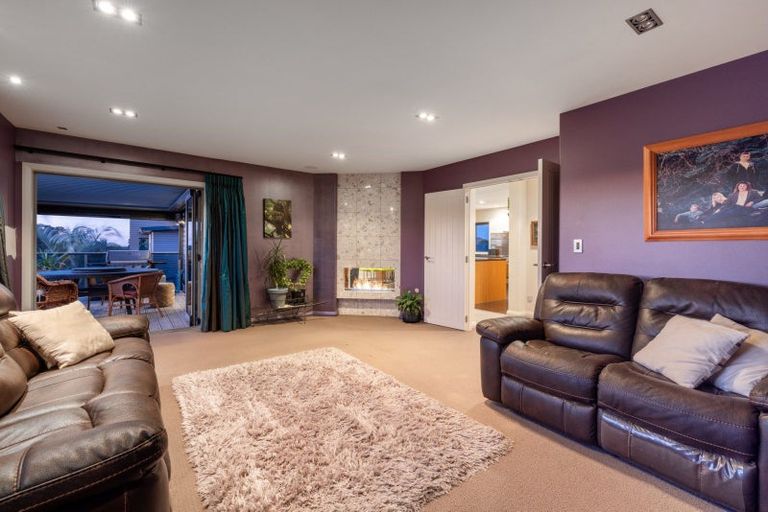 Photo of property in 160b Dickson Road, Papamoa Beach, Papamoa, 3118