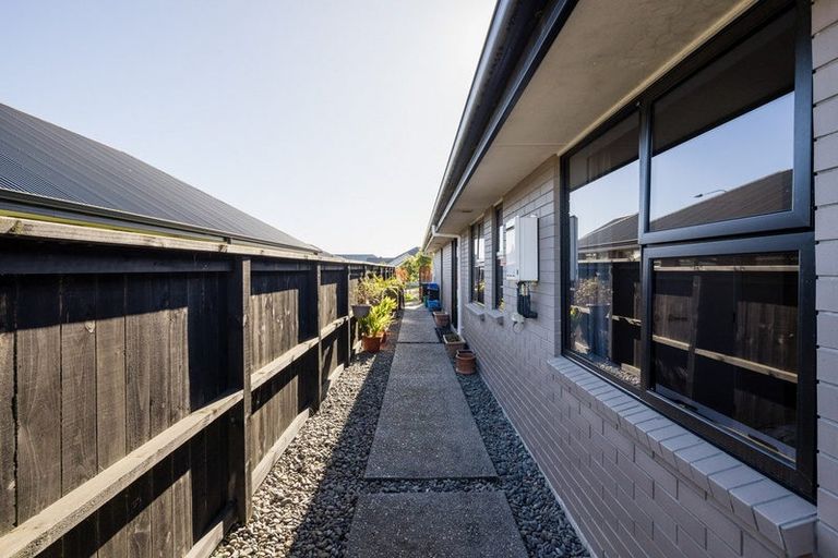 Photo of property in 54 Norfolk Drive, Cambridge, 3434