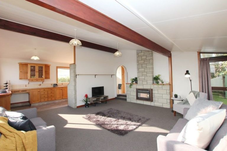 Photo of property in 10 Clyde Street, Ferndale, New Plymouth, 4310
