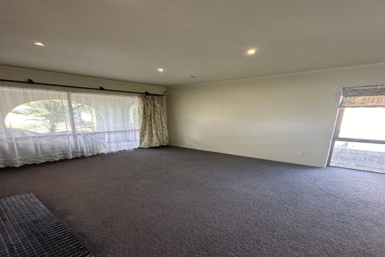 Photo of property in 62 Storey Avenue, Forest Lake, Hamilton, 3200
