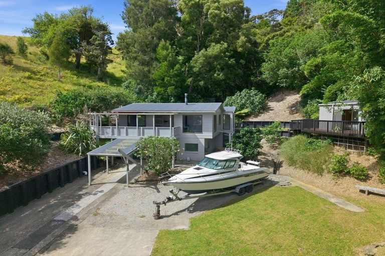 Photo of property in 5 Okura Bay Road, Totara North, Kaeo, 0479
