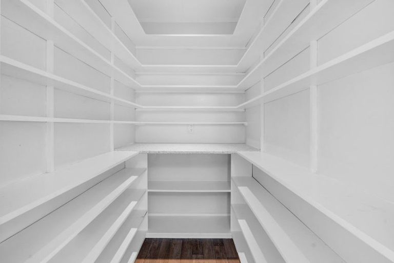 Photo of property in 10b Camden Street, Vogeltown, New Plymouth, 4310