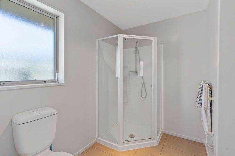 Photo of property in 51 Rolleston Drive, Rolleston, 7614