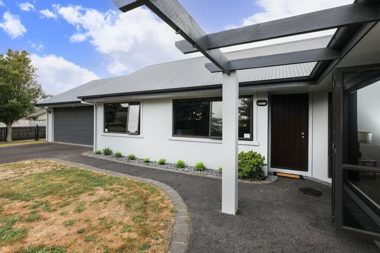 Photo of property in 18 Ernest Road, Fairview Downs, Hamilton, 3214