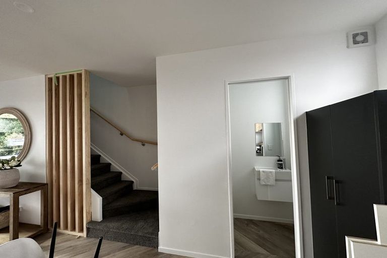 Photo of property in 5/8 Bennett Road, Pakuranga, Auckland, 2010