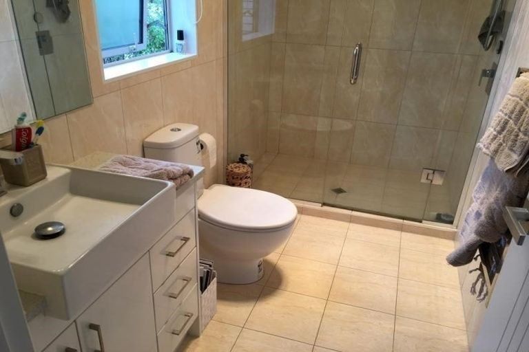 Photo of property in 19b Duncan Avenue, Te Atatu South, Auckland, 0610