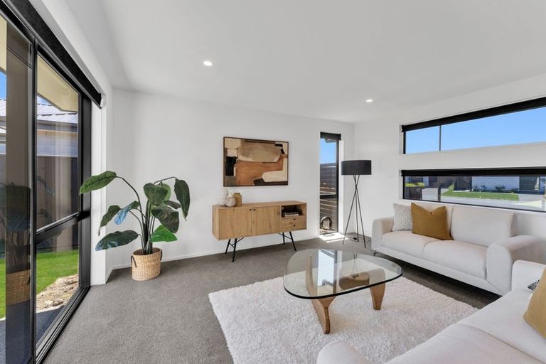 Photo of property in 30 Marcoola Drive, Rolleston, 7614