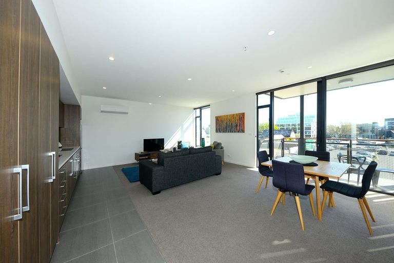 Photo of property in 1/50 Kilmore Street, Christchurch Central, Christchurch, 8013