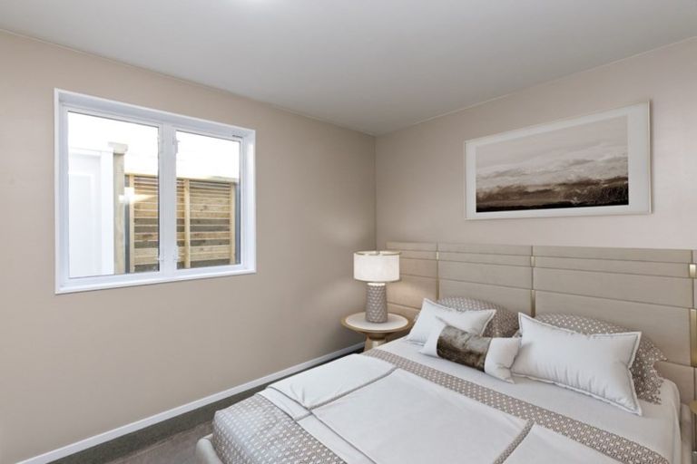 Photo of property in Victoria Villas, 23/35 Pirie Street, Mount Victoria, Wellington, 6011