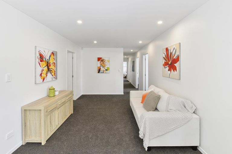 Photo of property in 24 Tawhiti Road, Pukekohe, 2120