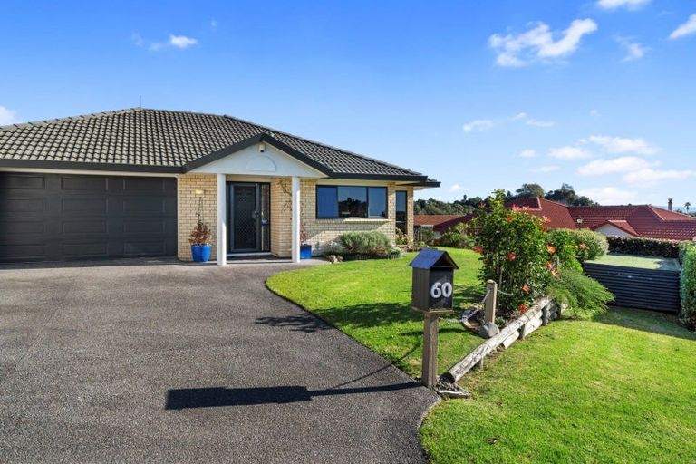 Photo of property in 60 Oteki Park Drive, Welcome Bay, Tauranga, 3112