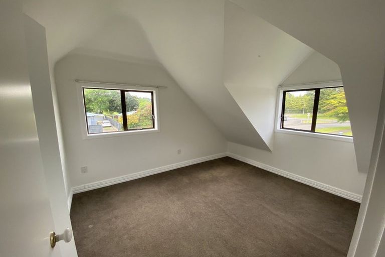 Photo of property in 13 California Drive, Totara Park, Upper Hutt, 5018