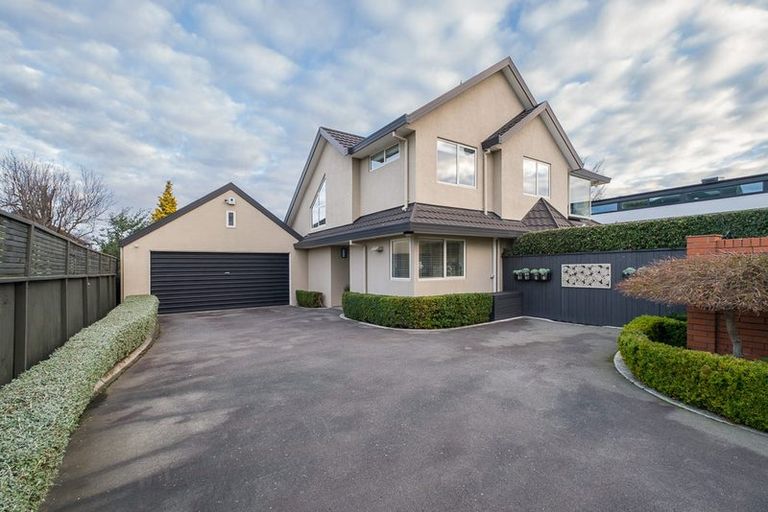 Photo of property in 2/77a Hinau Street, Riccarton, Christchurch, 8041