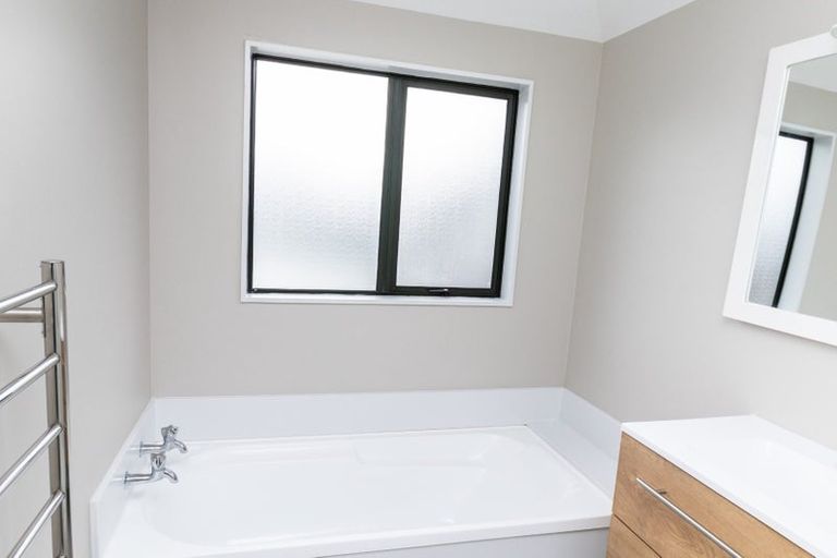 Photo of property in 8 Princess Street, Newtown, Wellington, 6021