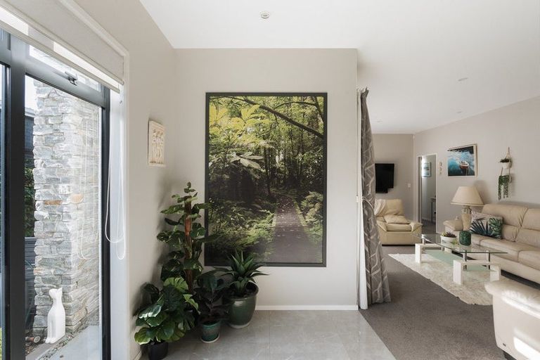 Photo of property in 37 Coast Boulevard, Papamoa Beach, Papamoa, 3118