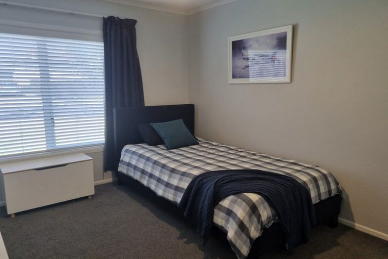 Photo of property in 1/458 Great South Road, Opaheke, Papakura, 2113