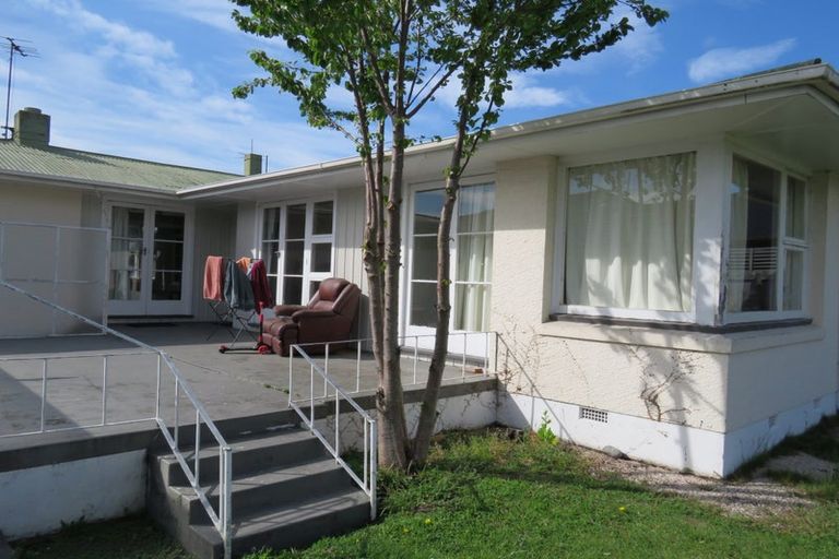 Photo of property in 69 Withells Road, Avonhead, Christchurch, 8042