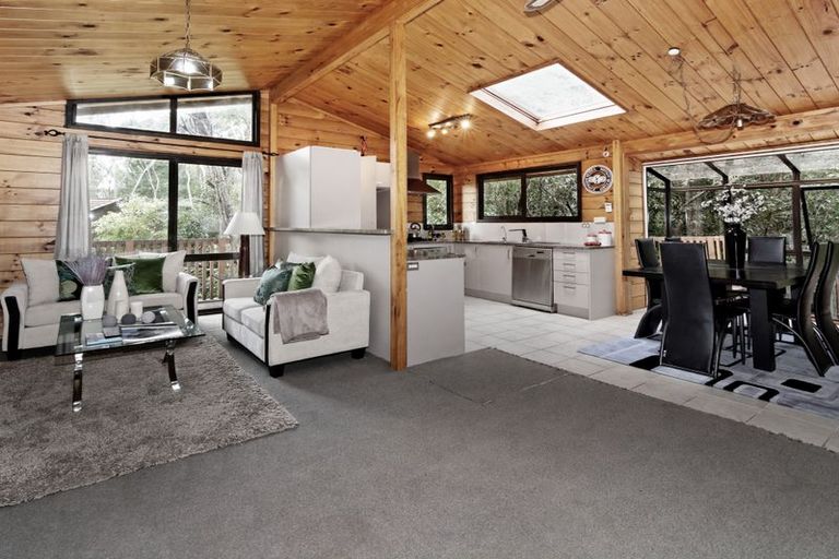 Photo of property in 61 Wirihana Road, Titirangi, Auckland, 0604